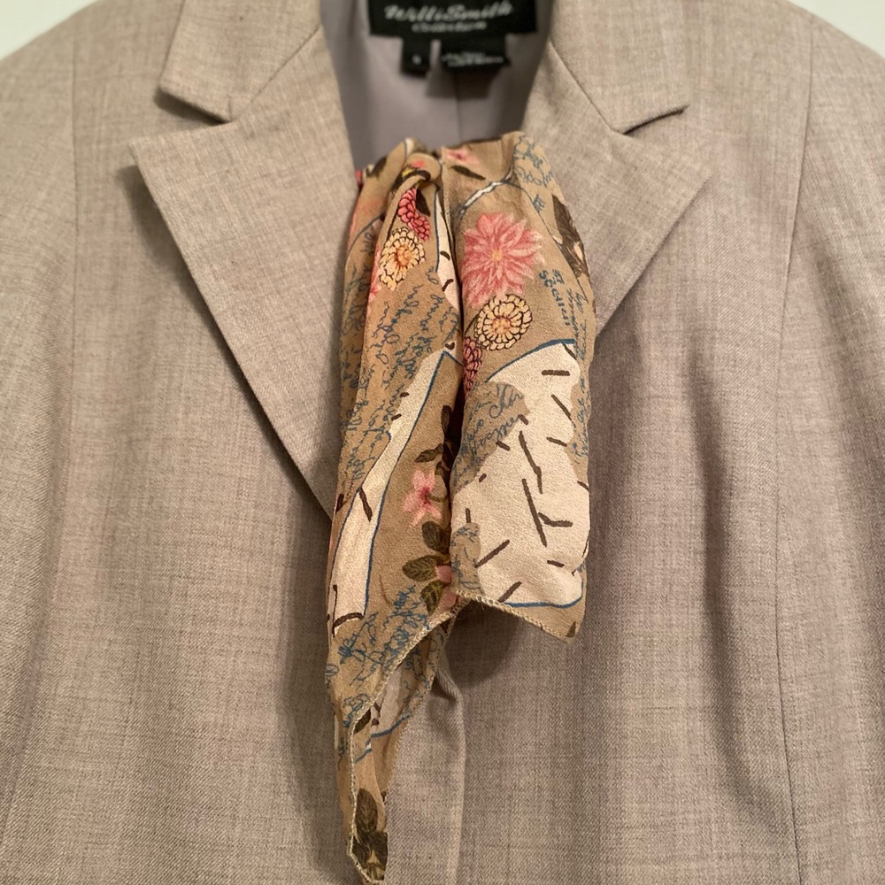 Willi Smith Skirt Suit Set + Bonus Mini Scarf